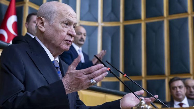 Bahçeli: HDP ve devamında kurulan hangi parti varsa derhal kapatılmalı