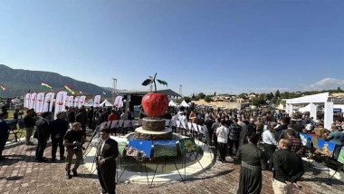 Kürt çiftçiler Duhok’taki Berwari Bala Yerli Ürünler Festivali'nde buluştu