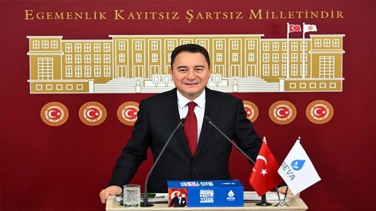 Babacan'dan Kılıçdaroğlu'nun DEVA'lı ilçe başkanlarıyla görüşmesine ilişkin açıklama