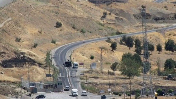 Li 14 deverên Şirnexê qedexe hat ragihandin