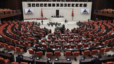 TBMM'de, 'Kürt böreği mi küt böreği mi?' tartışması