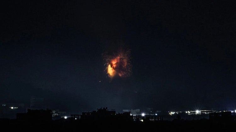 İsrail ordusu duyurdu: Hamas lideri Haniye'nin evini vurduk