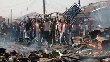 Ordu 'yanlışlıkla' köyü bombaladı... Onlarca ölü