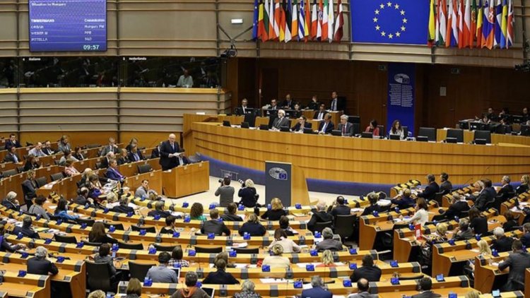 AP: Kürdistan Bölgesi'nin mali hakları ve bütçe yasası konusunu takip ediyoruz