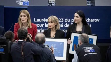 Avrupa Parlamentosu’nda, Jina Emini’ye verilen ödül için tören düzenlendi