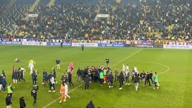 Türkiye’de tüm ligler süresiz ertelendi!