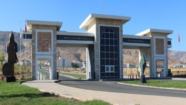 Kürt Dili ve Edebiyatı öğrencileri formasyon dersi alamıyor