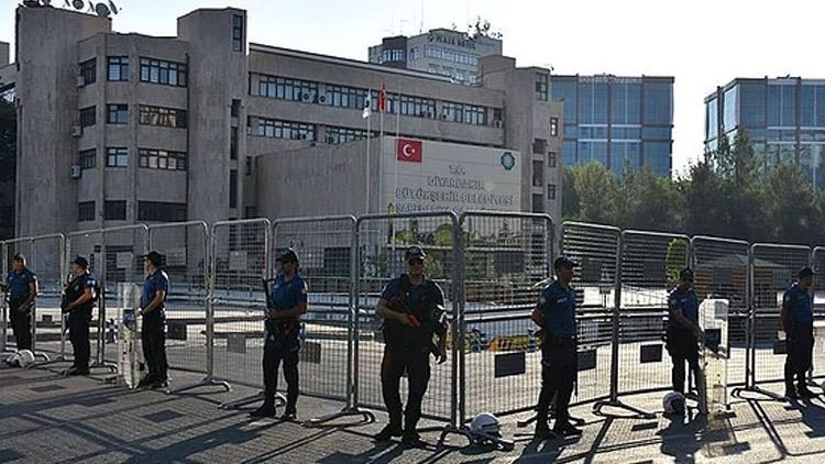 Kışanak: İktidar bu kez belediyelere kayyım atamayabilir