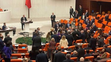 Meclis'te AK Parti ve DEM Parti arasında gerginlik!