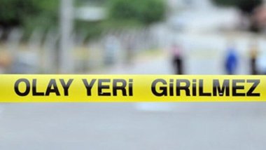 14 yaşındaki çocuk, babasını balta ile öldürdü