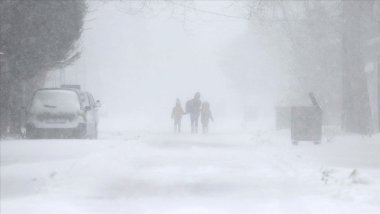 Kürt kentlerinde eğitime kar engeli