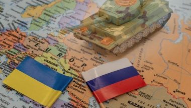 Rusya'dan Ukrayna'da yoğun bombardıman