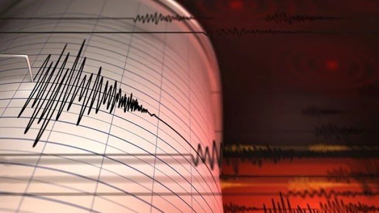 Hakkari'de peş peşe depremler