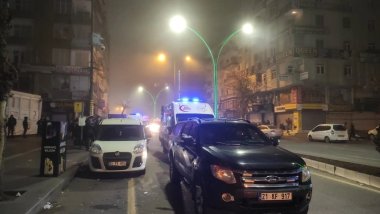 Diyarbakır'da bıçaklı kavga: 3 yaralı