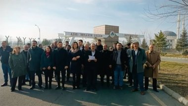 Ağrı'da ırkçı paylaşım yapan Öğretim Görevlisi'ne tepki