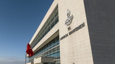 MetroPOLL'den AYM anketi