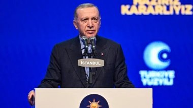 Erdoğan, AK Partinin belediye başkan adaylarını açıkladı