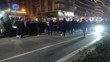 Batman'da silahlı ve bıçaklı kavga: Yaralılar var!