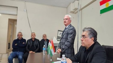 Özçelik: Halkımız acil talepler ekseninde işbirliği yapmamızı istiyor