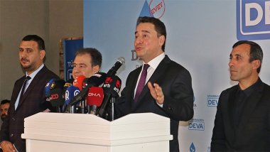 Babacan'dan 'bilinmeyen dil' tepkisi: Adını koymazsanız eşit vatandaşlıktan bahsedemezsiniz