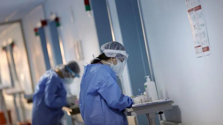 Covid-19 belirtileri her yeni varyantla birlikte nasıl değişti?