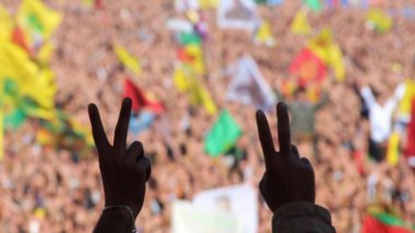 Kasıtlı Üretim Sekter İdeolojilerle Gelecek Arayan Kürdler, Tarihinden Ders Almayan Halk