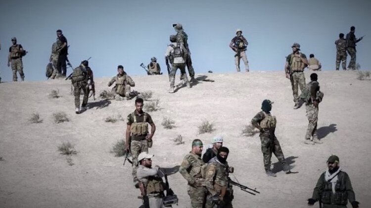 Deyrezzor'da hareketlilik: İran destekli milisler çok sayıda karargahını boşalttı