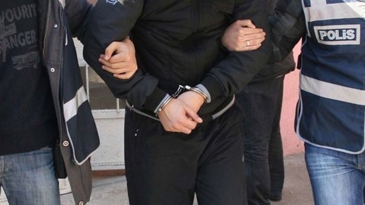 Van’da ev baskınları: 5 gözaltı