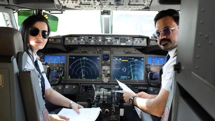 Irak tarihinde bir ilk: Kürt kadın kaptan pilot oldu