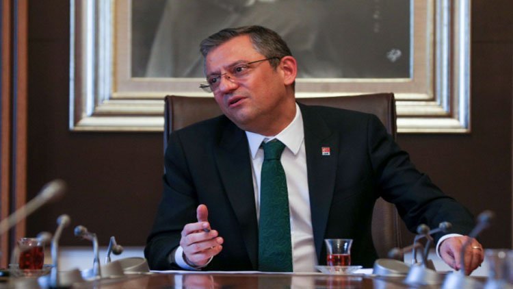 Özgür Özel: 'DEM Parti, 1 Nisan sonrasına dönük AK Parti’yle görüşmeler yapıyor'