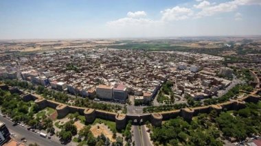 Barış Avşar: Diyarbakır neden seçimi değil de seçim sonrasını konuşuyor?