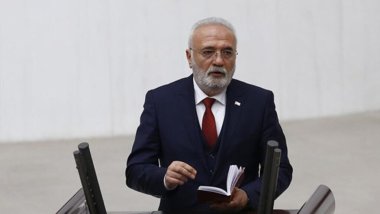 AKP’li Elitaş’tan ‘ömür boyu cumhurbaşkanlığı’ çıkışı